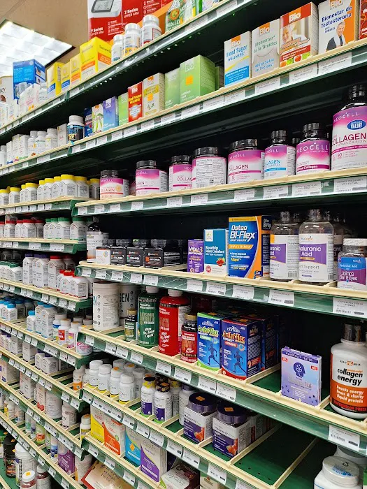 Markowa Apteka Pharmacy 4