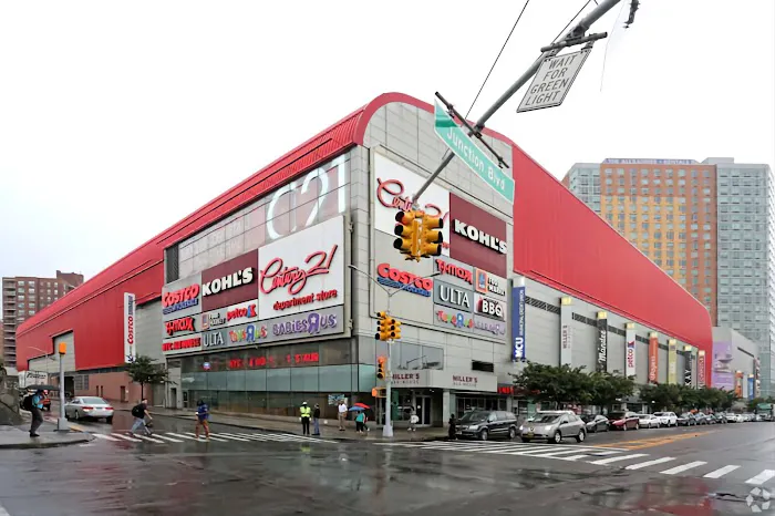 Costco Pharmacy 3
