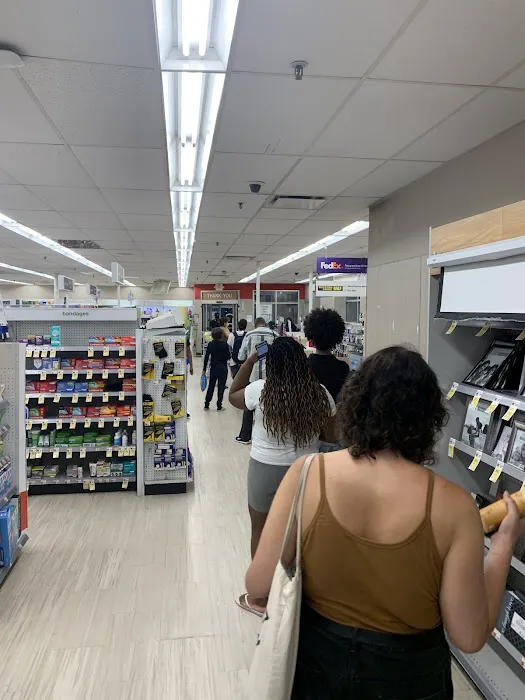Walgreens Pharmacy 7
