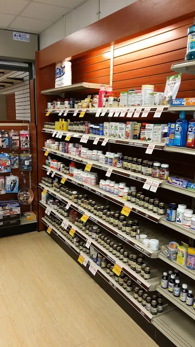 Green Life Pharmacy 2